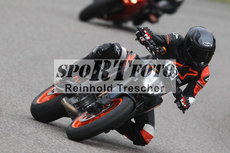 Archiv-2025/10 23.04.2025 Cornu Master School ADR/rot-rouge/53